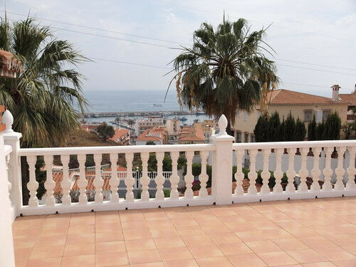 Detached Villa Caleta de Vélez Málaga - image 12