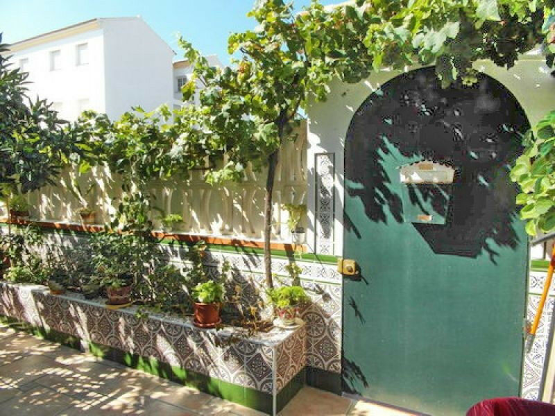 Ground Floor Apartment Benajarafe Málaga - image 12