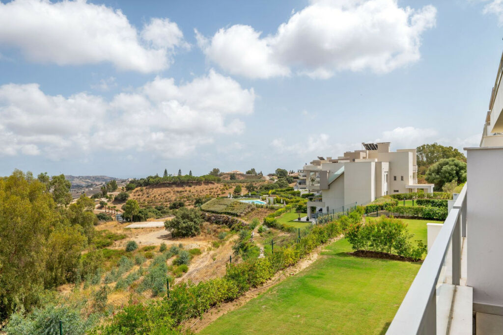 Middle Floor Apartment La Cala Golf Málaga - image 13