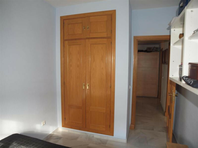 Middle Floor Apartment Caleta de Vélez Málaga - image 12