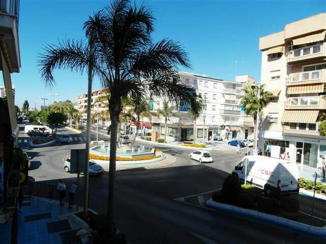 Middle Floor Apartment Torre del Mar Málaga - image 12