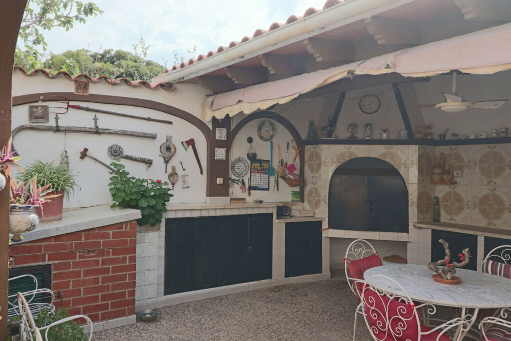 Detached Villa La Nucia Alicante - image 12