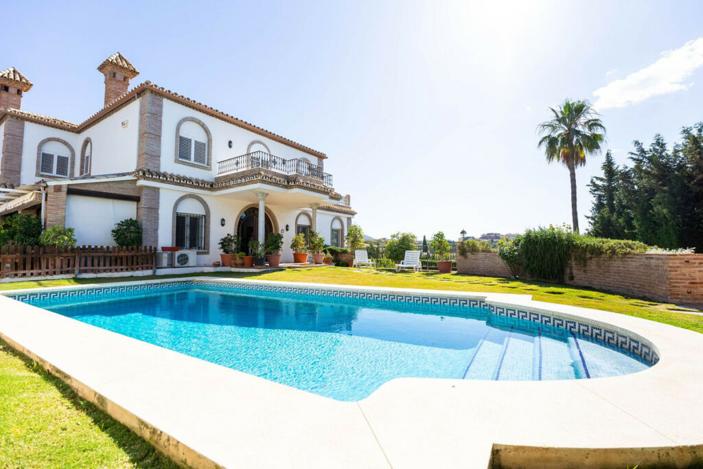 Detached Villa Mijas Málaga - image 12