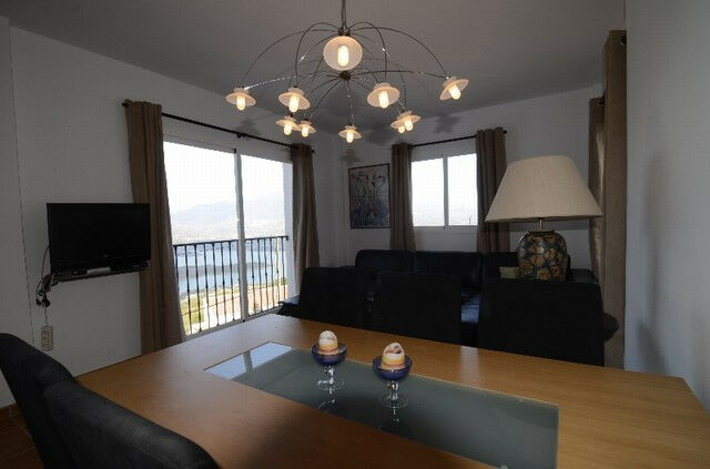 Detached Villa Viñuela Málaga - image 12