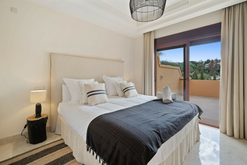 Semi-Detached House Puerto Banús Málaga - image 12