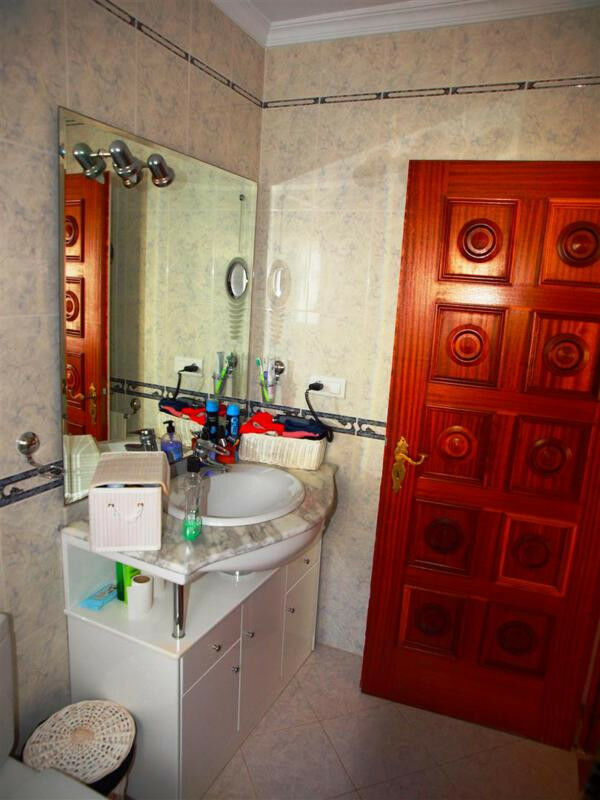 Detached Villa Caleta de Vélez Málaga - image 12