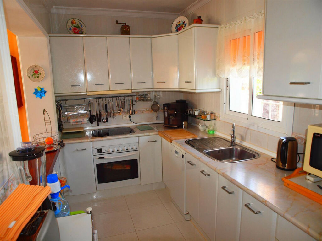 Detached Villa Mezquitilla Málaga - image 12