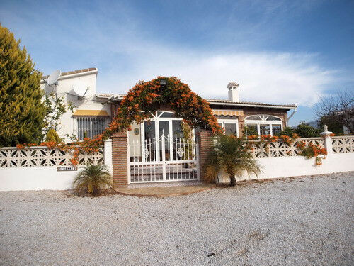 Detached Villa Viñuela Málaga - image 12