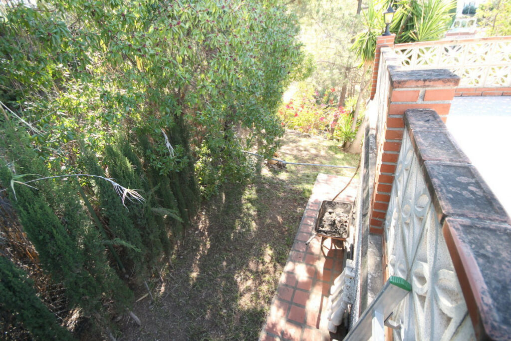 Detached Villa Rincón de la Victoria Málaga - image 12
