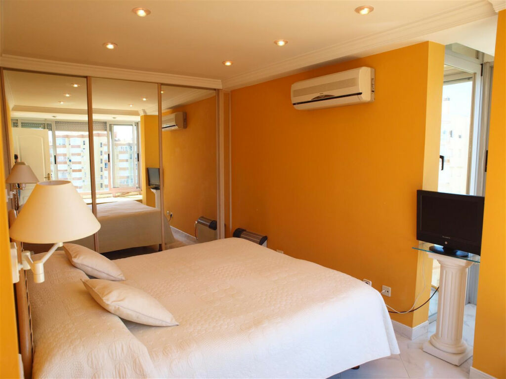 Middle Floor Apartment Algarrobo Málaga - image 12