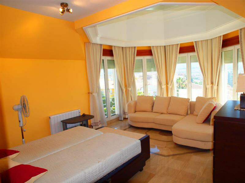 Detached Villa Torre del Mar Málaga - image 12