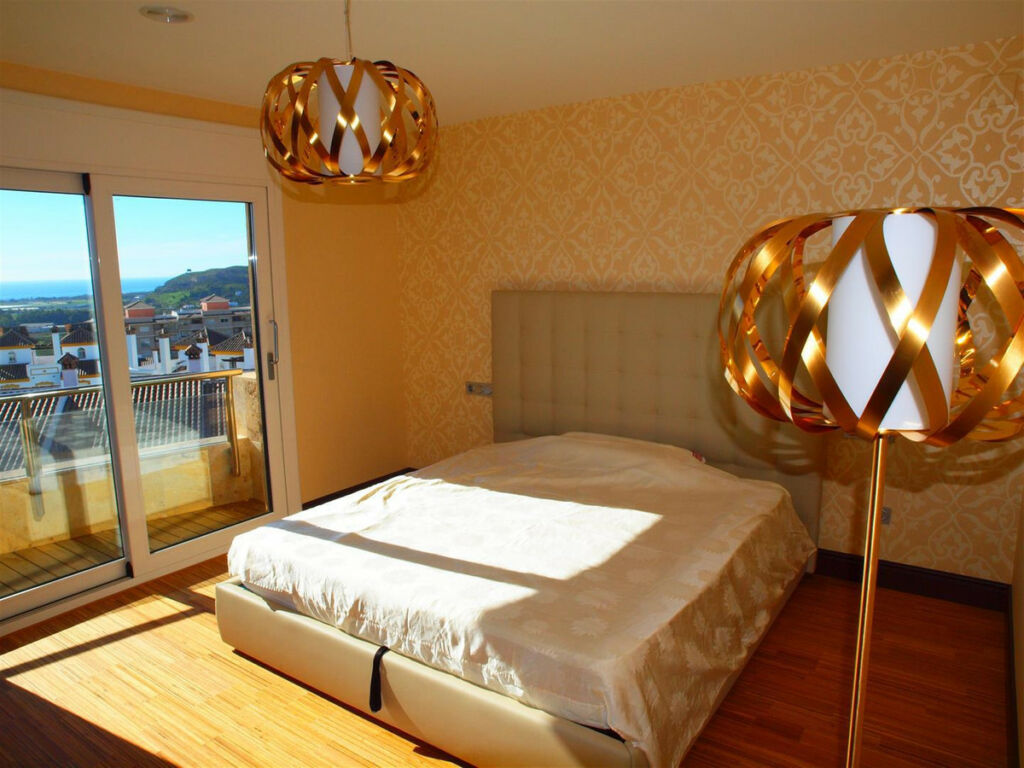 Penthouse Torre del Mar Málaga - image 12