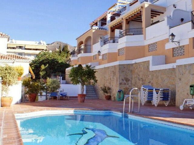 Townhouse Nerja Málaga - image 12
