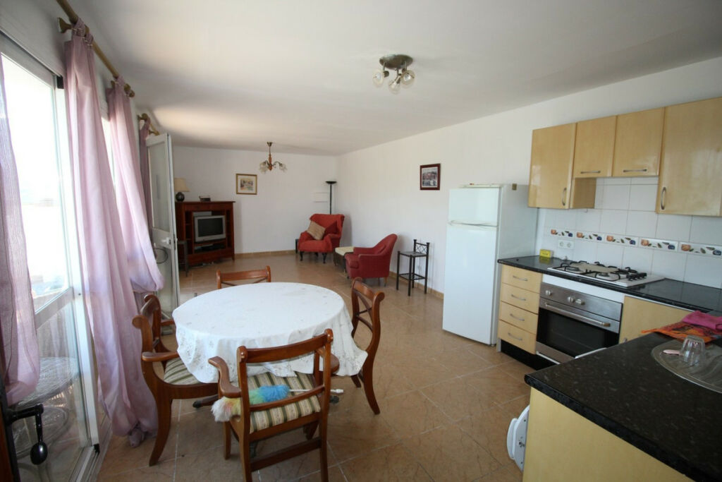 Detached Villa Los Romanes Málaga - image 12