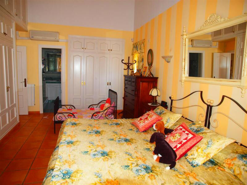 Detached Villa Torrox Málaga - image 12