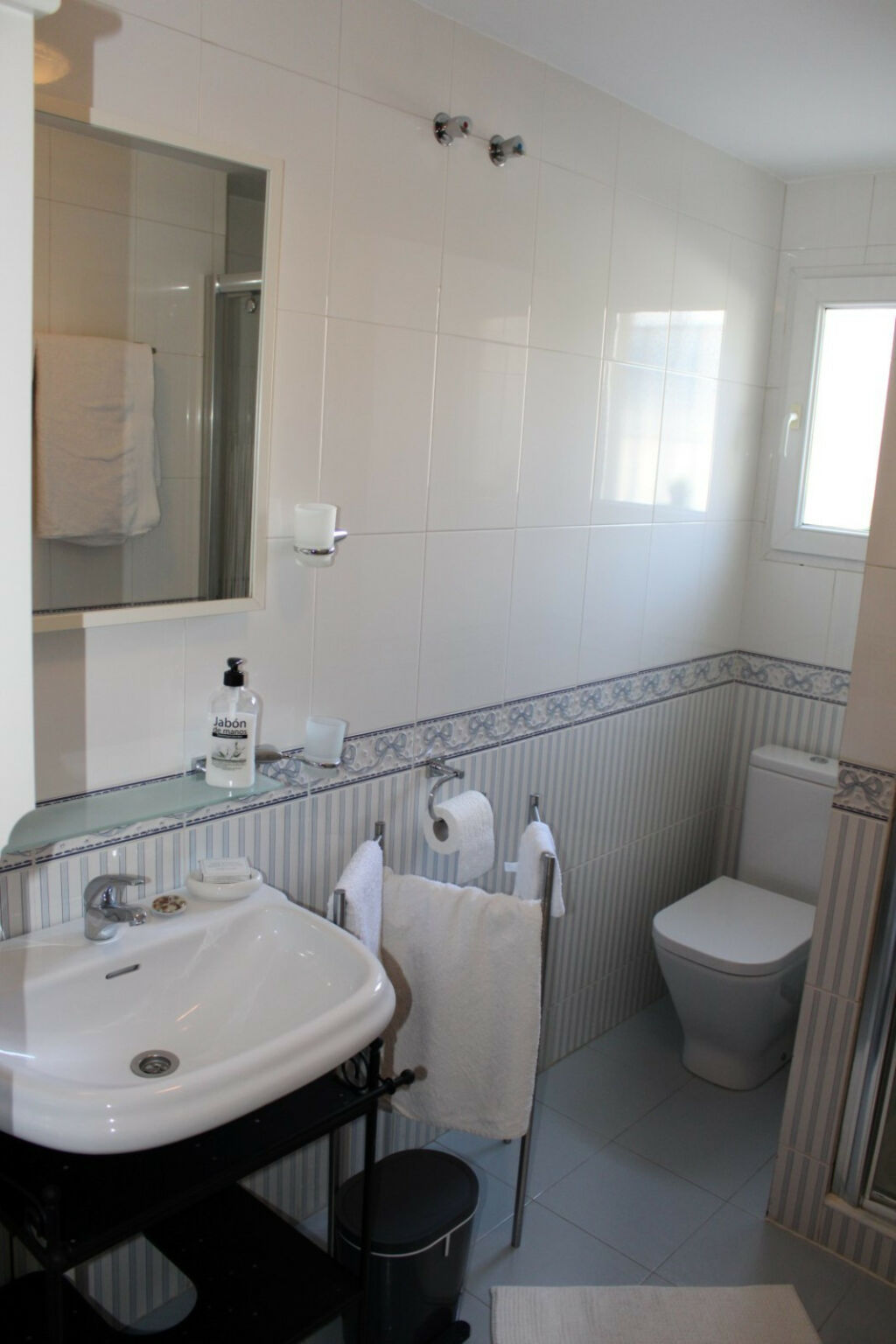 Middle Floor Apartment Torre del Mar Málaga - image 12