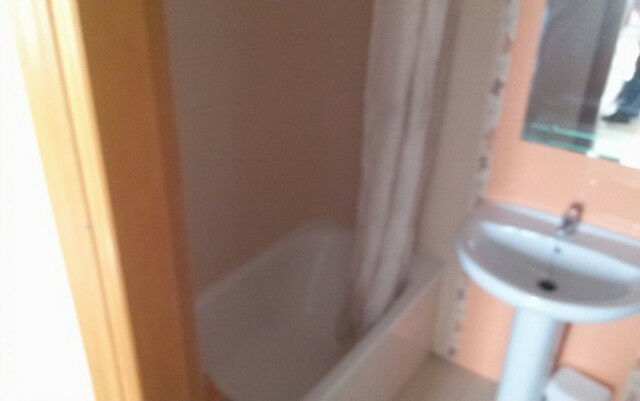 Ground Floor Apartment Frigiliana Málaga - image 12