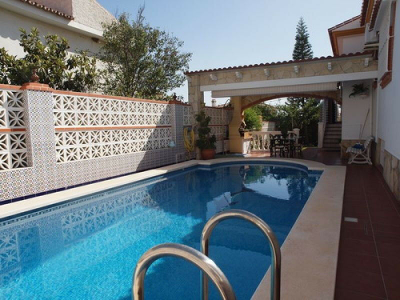 Detached Villa Chilches Málaga - image 12