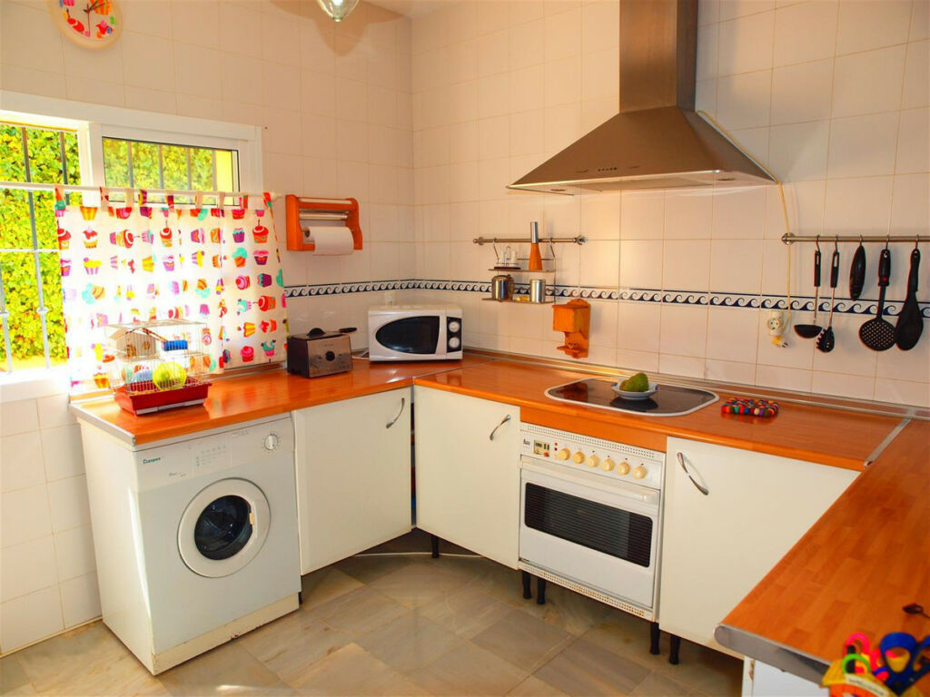 Townhouse Benajarafe Málaga - image 12