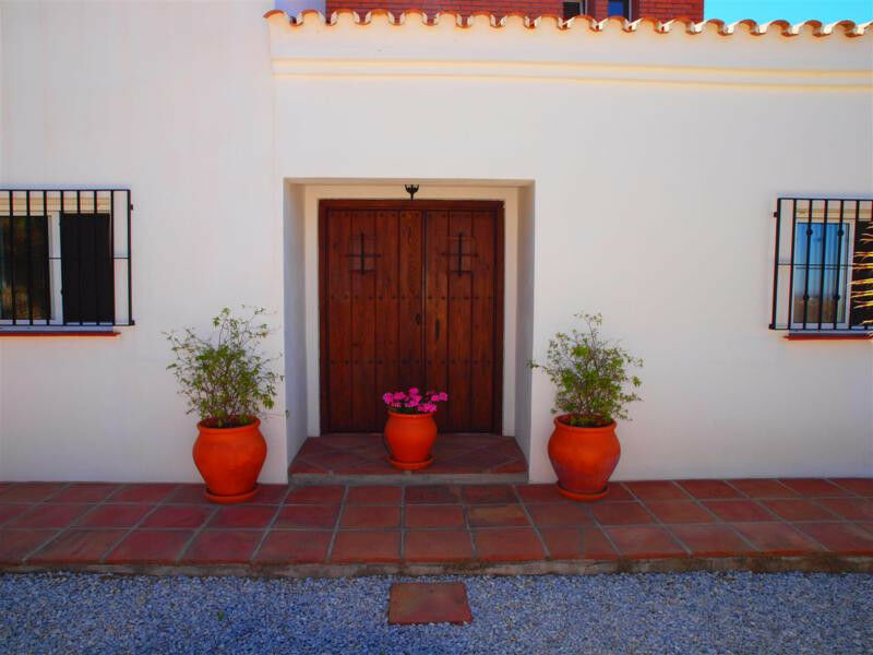 Detached Villa Arenas Málaga - image 12