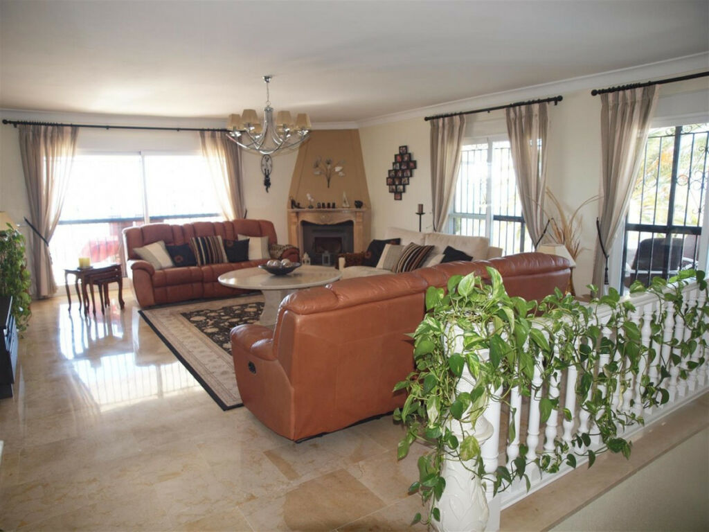 Detached Villa Caleta de Vélez Málaga - image 13