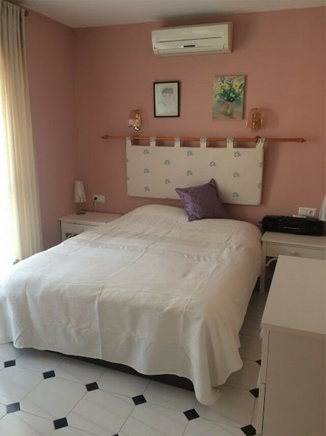 Detached Villa Nerja Málaga - image 12