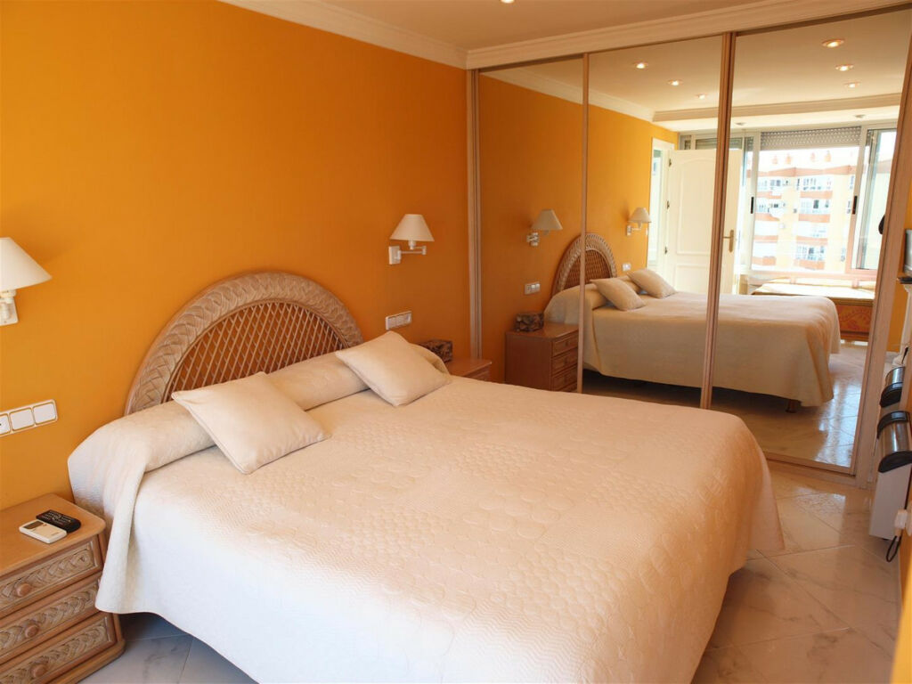 Middle Floor Apartment Algarrobo Málaga - image 13