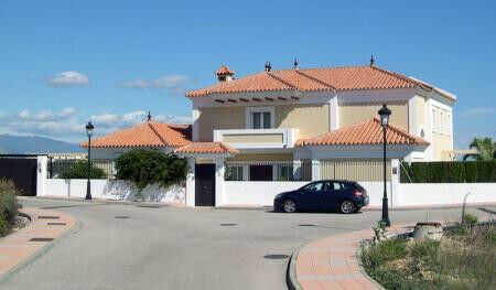 Residential Plot La Duquesa Málaga - image 13