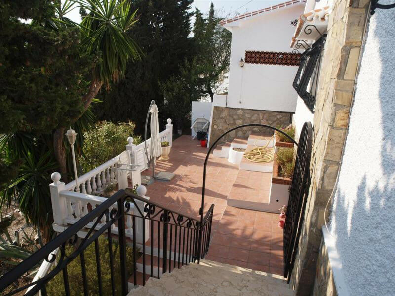 Detached Villa Benajarafe Málaga - image 13