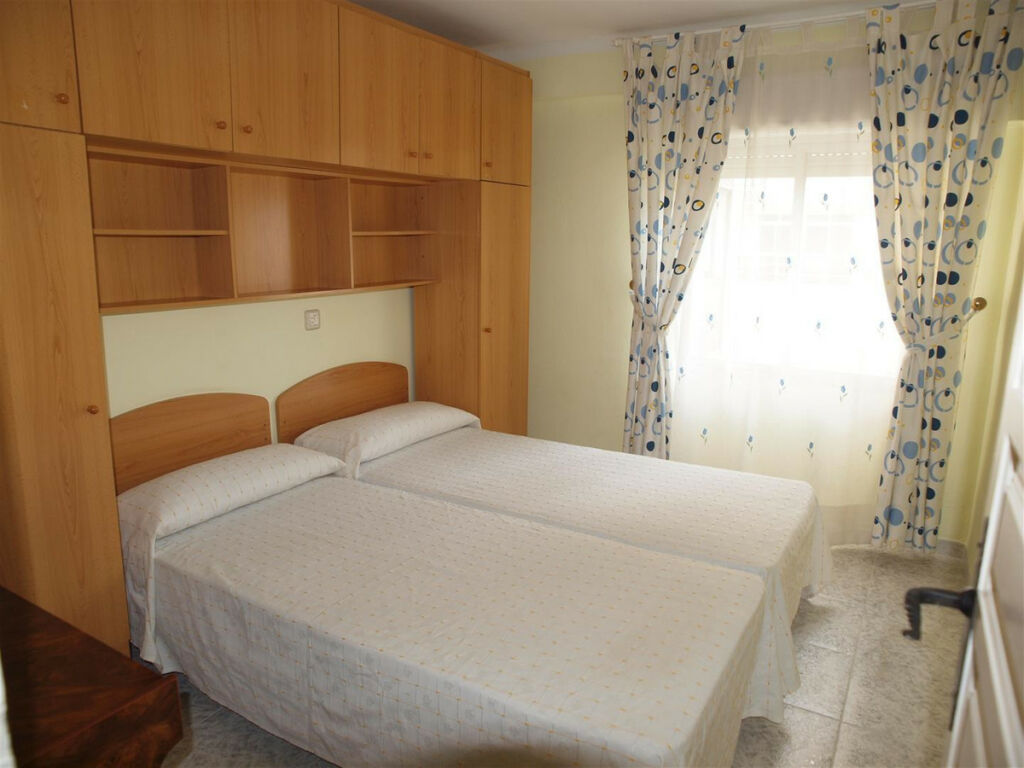 Middle Floor Apartment Algarrobo Málaga - image 13