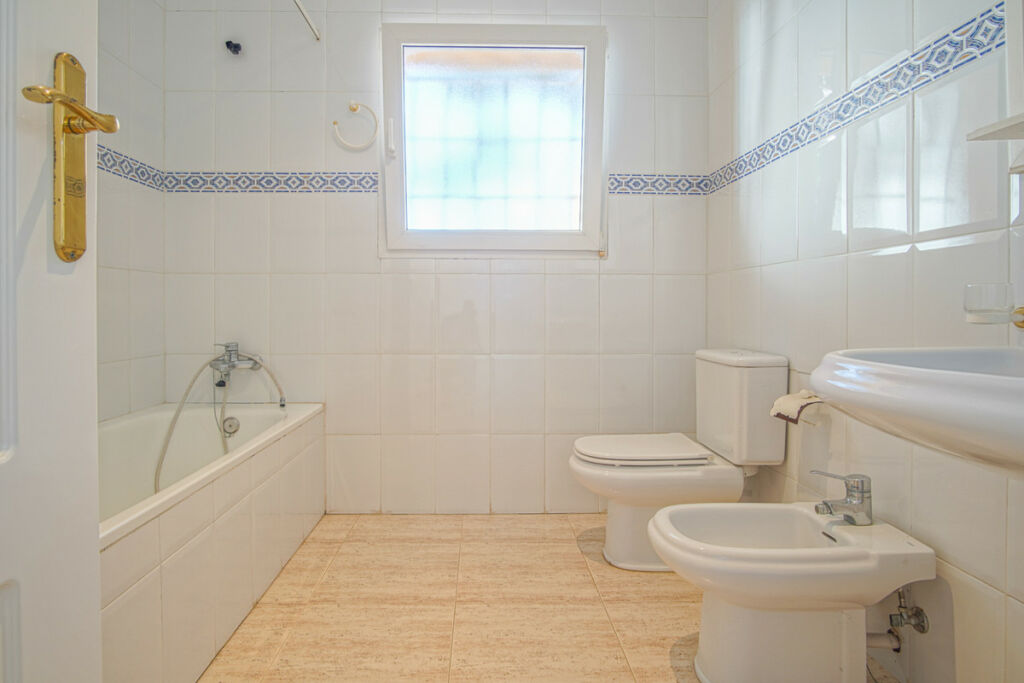 Detached Villa Denia Alicante - image 13