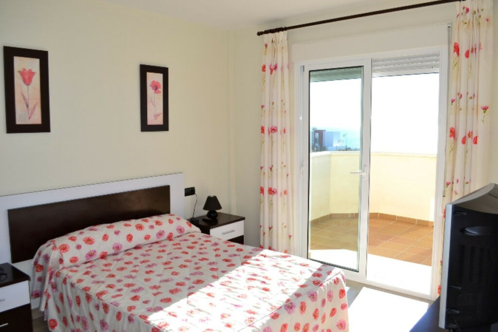 Detached Villa Torrox Málaga - image 13