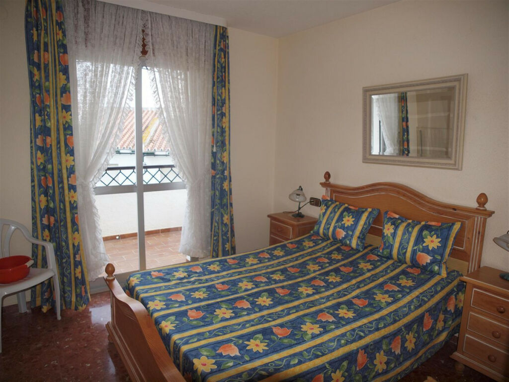 Semi-Detached House Almayate Málaga - image 13