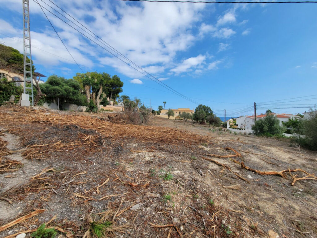 Land Calpe Alicante - image 3