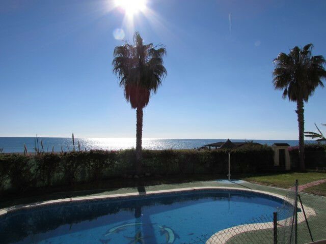 Ground Floor Apartment Benajarafe Málaga - image 13