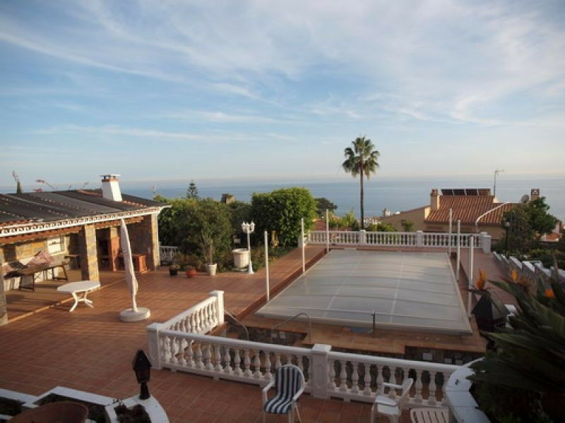 Detached Villa Benajarafe Málaga - image 13