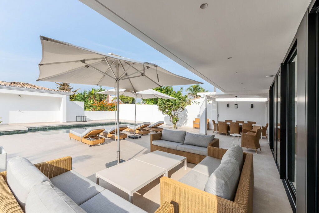 Detached Villa El Rosario Málaga - image 13