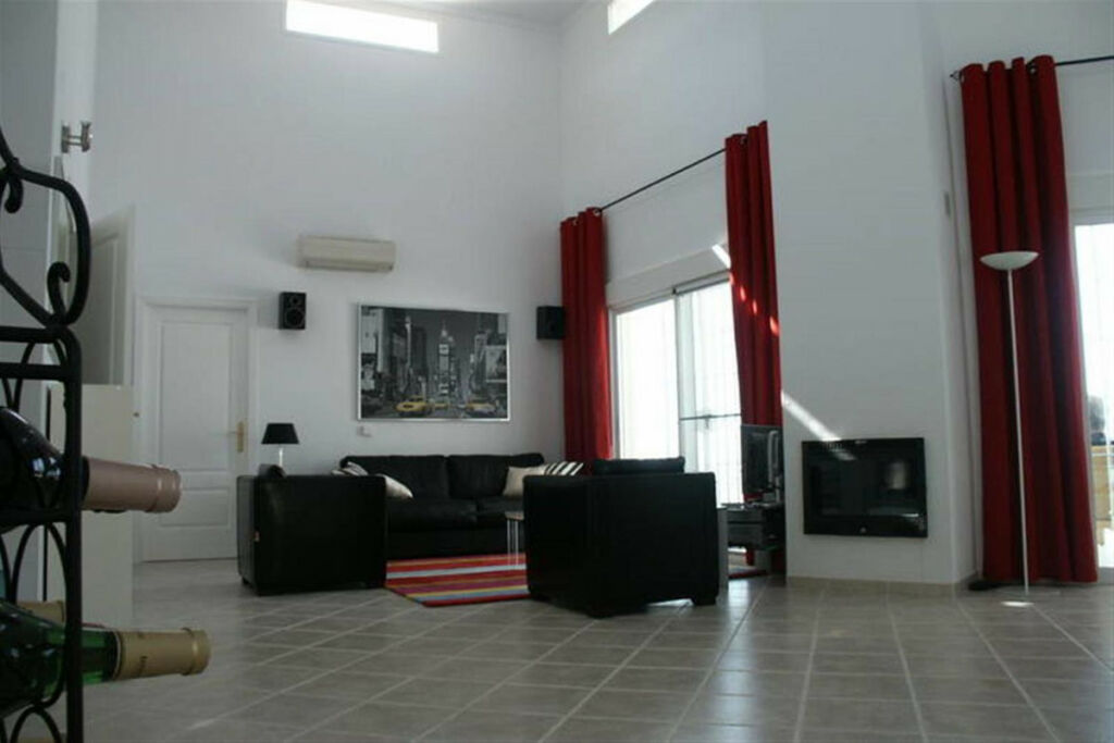 Detached Villa Arenas Málaga - image 13