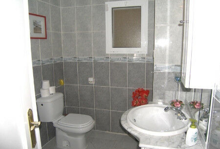 Detached Villa Viñuela Málaga - image 13
