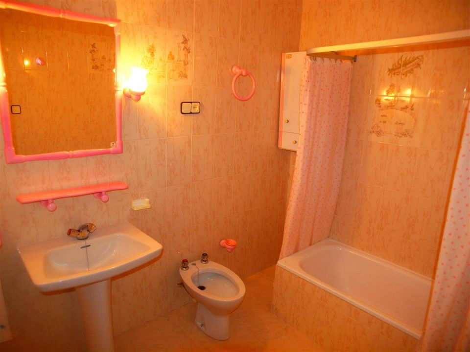 Semi-Detached House Benamargosa Málaga - image 13