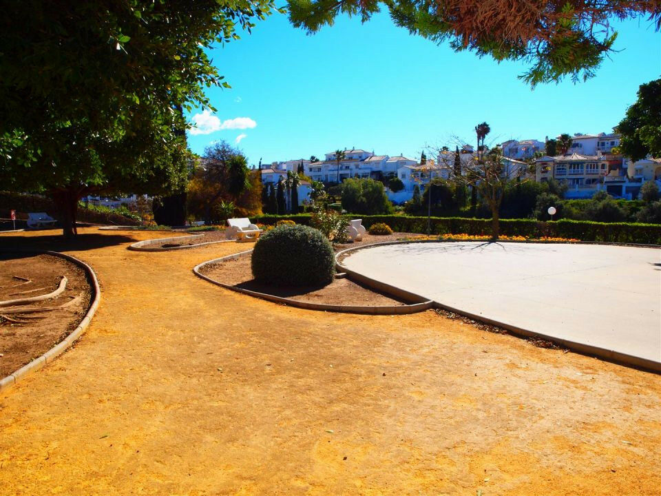 Middle Floor Apartment Torrox Málaga - image 14