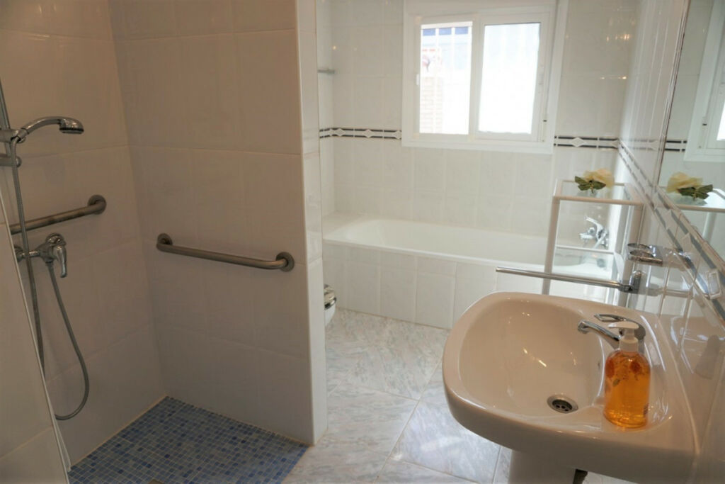 Detached Villa Nerja Málaga - image 14