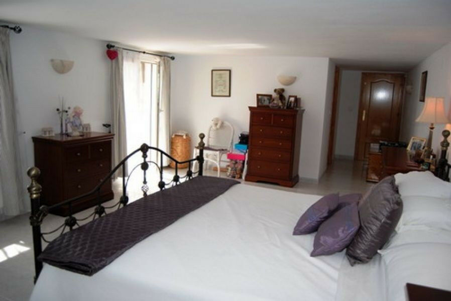 Detached Villa Canillas de Albaida Málaga - image 14