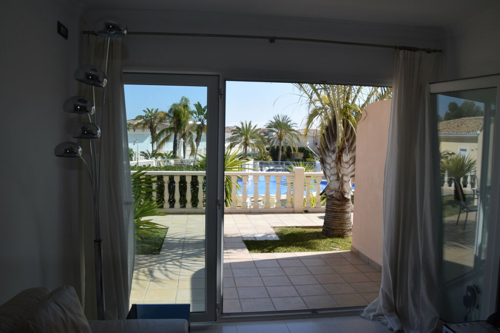 Ground Floor Apartment La Fustera Alicante - image 14