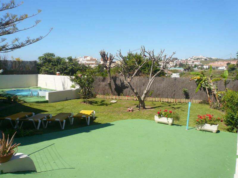 Detached Villa Benajarafe Málaga - image 14