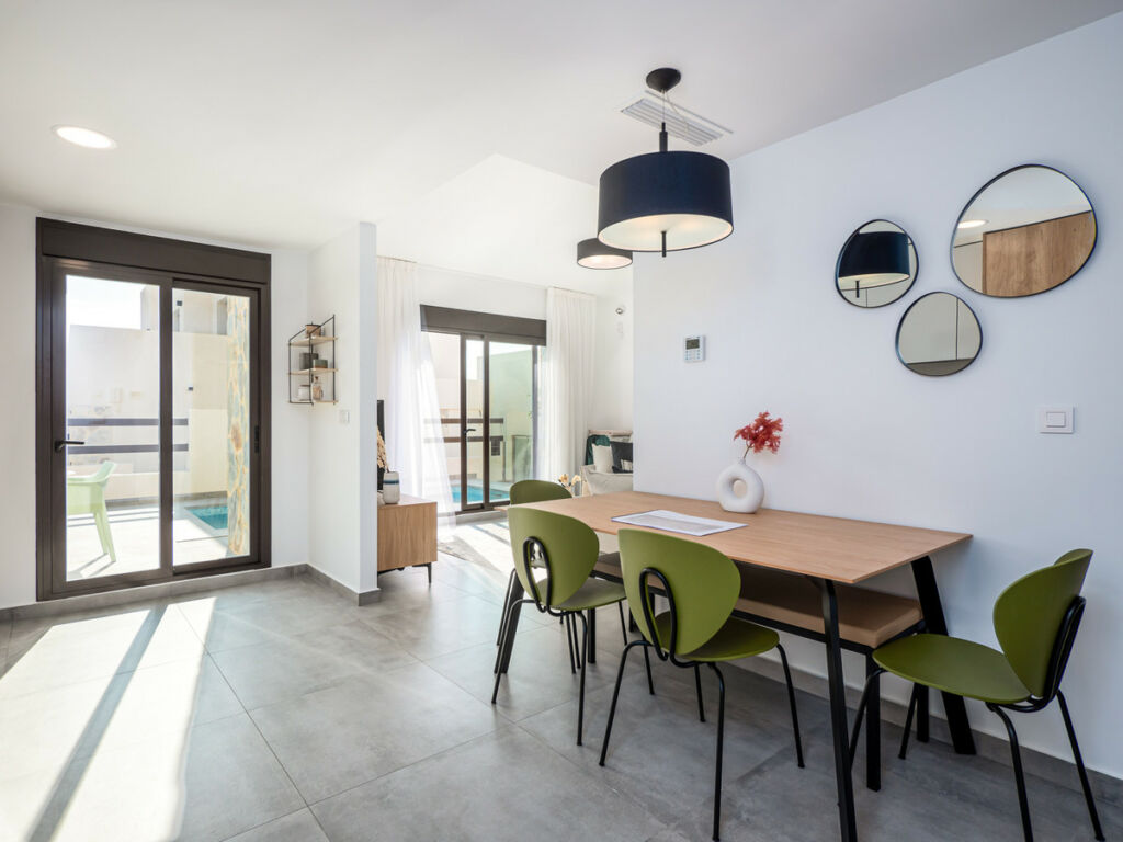 Detached Villa Villamartin Alicante - image 14