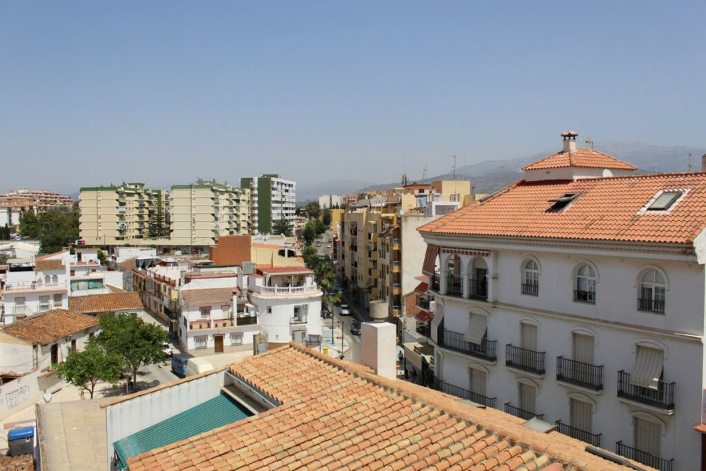 Middle Floor Apartment Torre del Mar Málaga - image 14