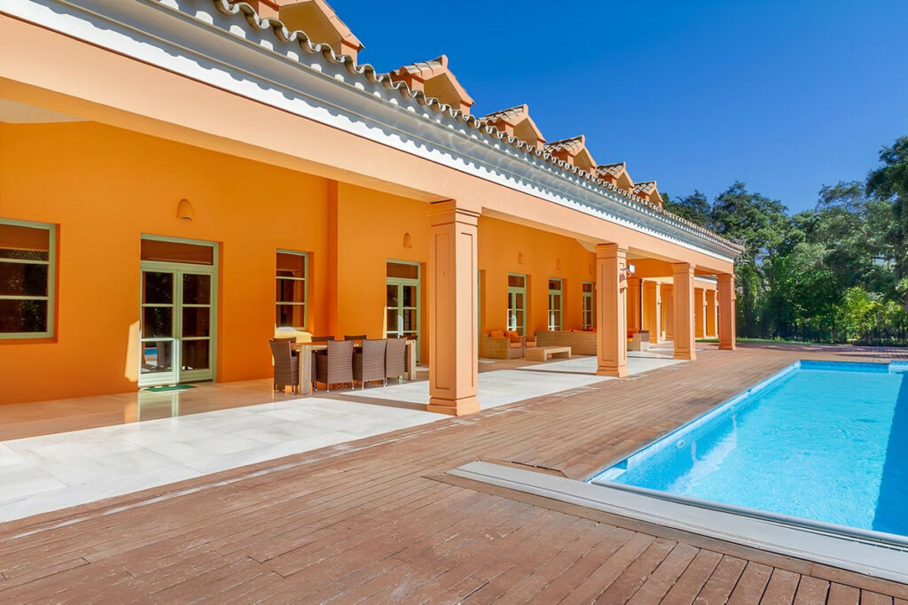 Detached Villa Sotogrande Alto Cádiz - image 14