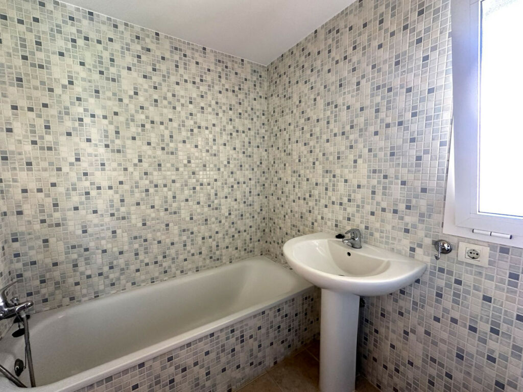 Top Floor Apartment Casares Playa Málaga - image 14