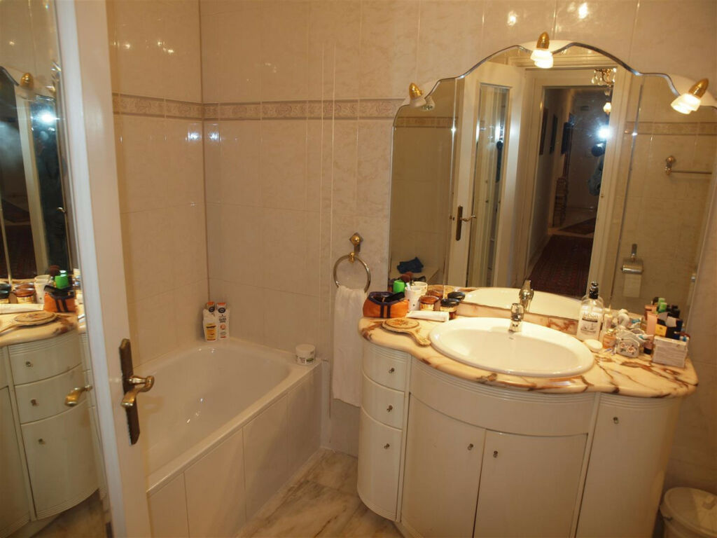 Detached Villa Torrox Málaga - image 14